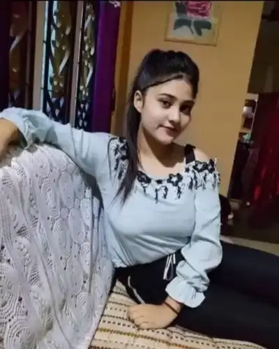Call Girls Service in Kushmundi